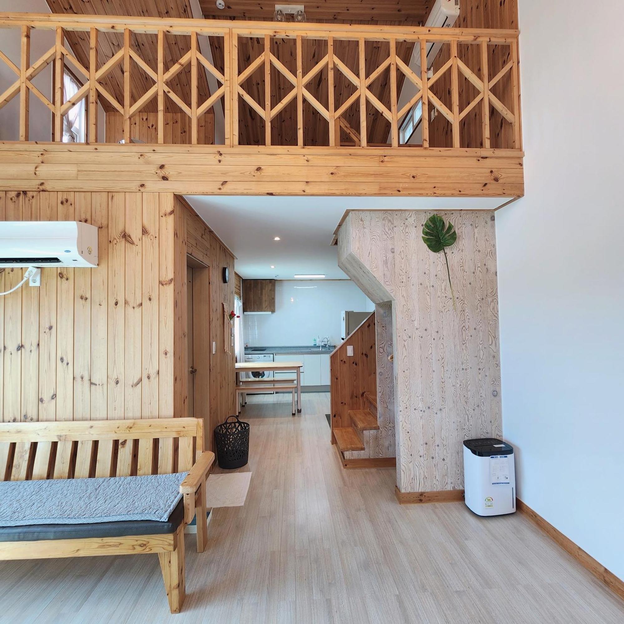 Jeju 542 Pension Согвипхо Экстерьер фото