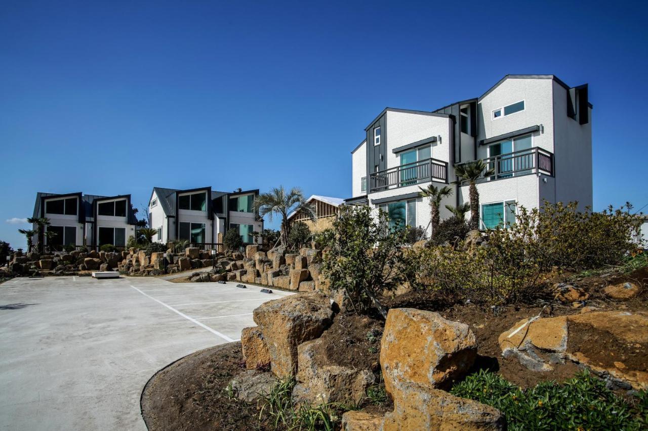 Jeju 542 Pension Согвипхо Экстерьер фото