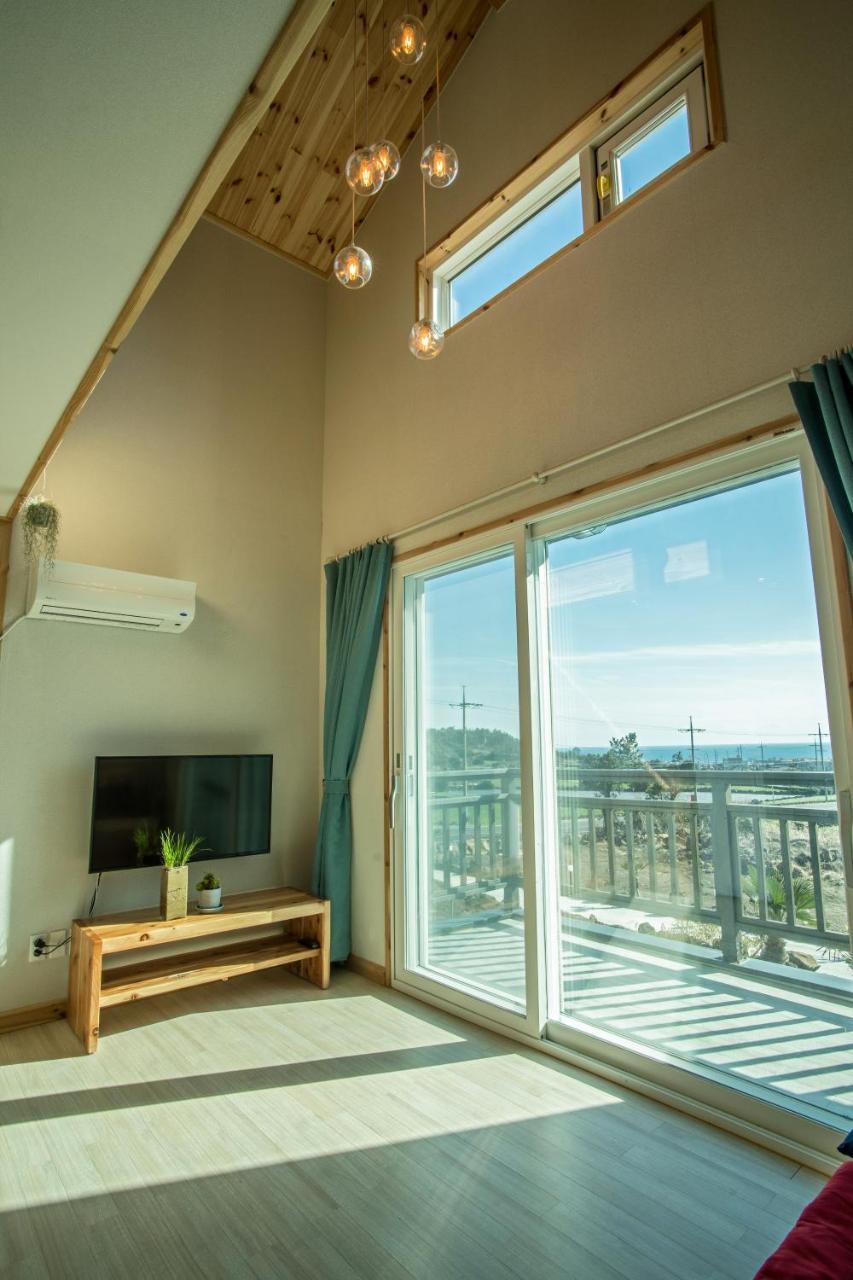 Jeju 542 Pension Согвипхо Экстерьер фото